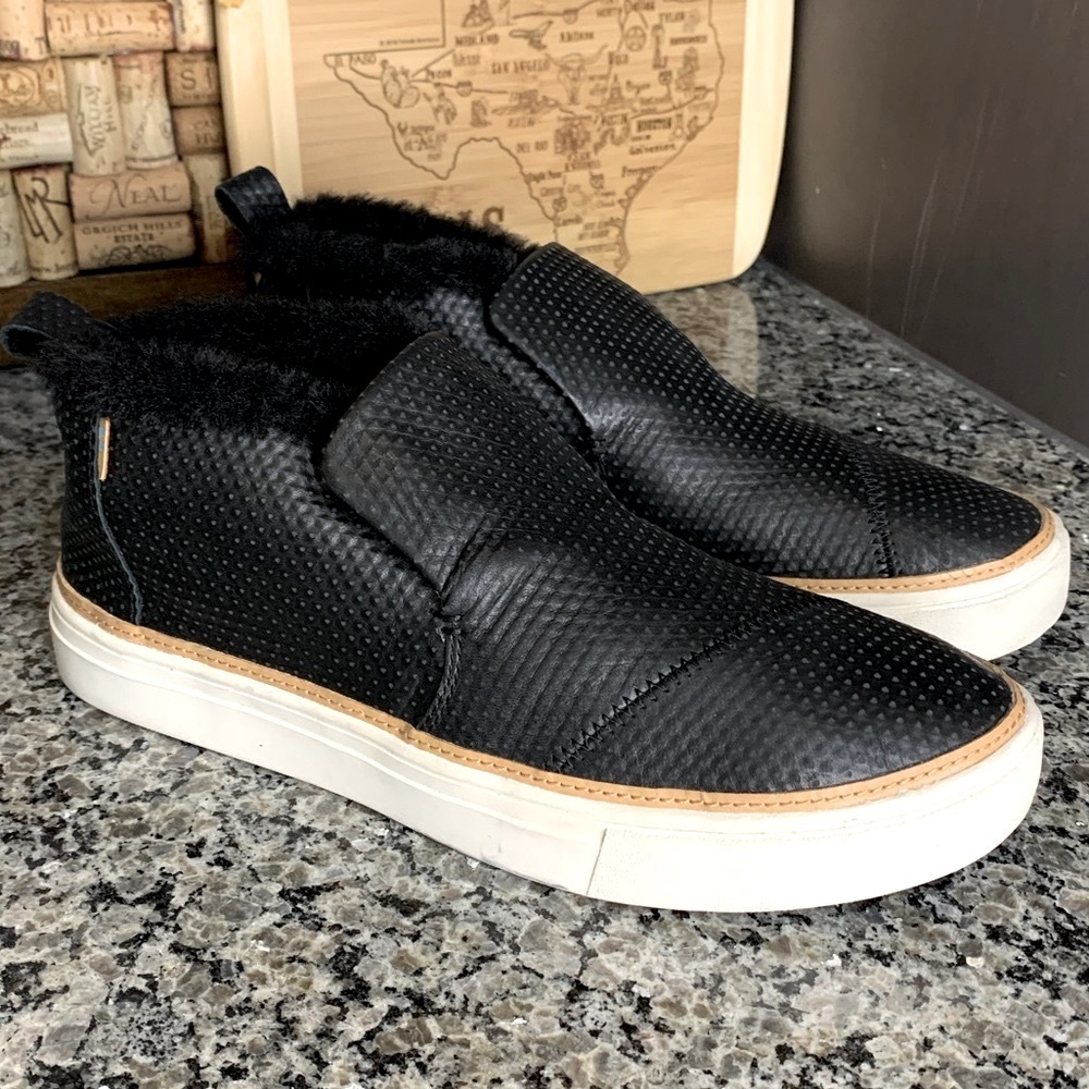 Toms Paxton Black Textured Slip-On Chukka Sneaker Booties Size 8 1/2